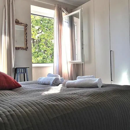 Del Vescovo Apartment
