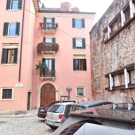Apartment Del Vescovo *
